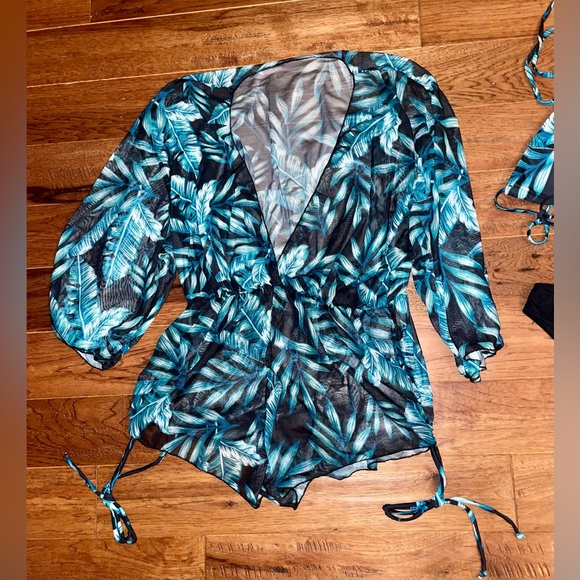 3 Piece Swimsuit Leaf Print Halter Drawstring Side Bikini Set with Cover Up - Picture 6 of 12